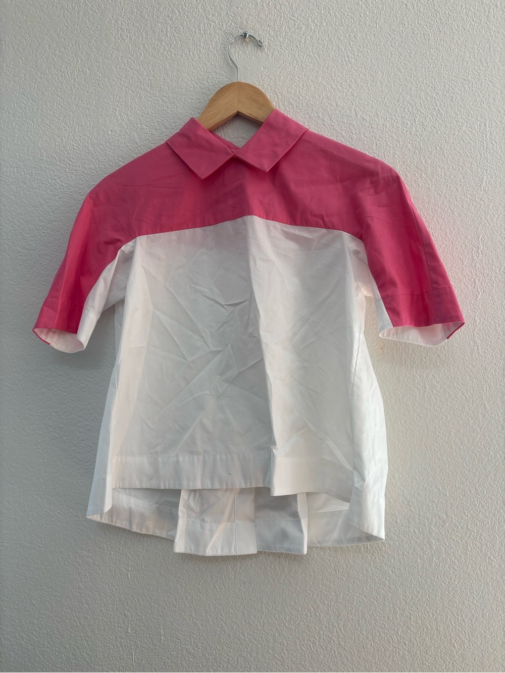 Isola Marras Two-Tone Pink and White Short-Sleeve Blouse